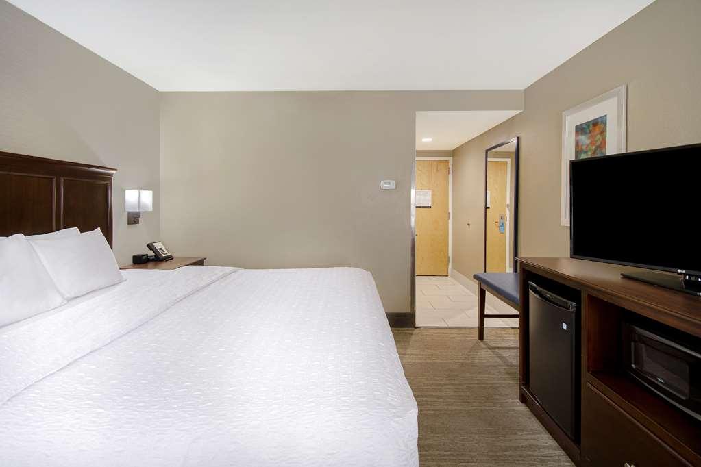 Hampton Inn Huntsville-Arsenal/South Parkway Стая снимка