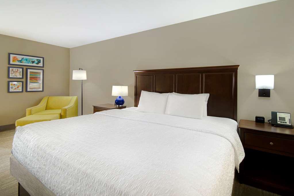 Hampton Inn Huntsville-Arsenal/South Parkway Стая снимка